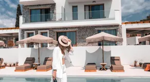 La Brise Luxury Suites - Image 2