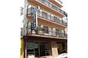 Hostal Regina - Image 1