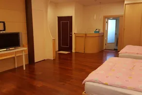 Deluxe Room with Two Queen Beds (C201) - Image 3