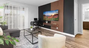 Modern Tempe 2BR Stay for 7 Pools Fitness Center - Image 2