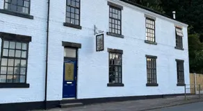 The Old Postie Bed & Breakfast - Image 2