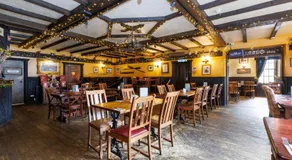 Village Inn - Image 2