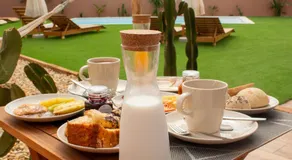 Coral Boutique Suites - Image 3