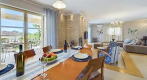 Rustic Villa Azzurra with pool in Sv Lovrec - Image 2