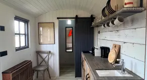 Shepherds Huts - Image 4
