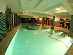Hotel Daisy Budget - Image 3