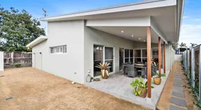 Tomakin Tonic managed by Batemans Bay Accom - Image 5