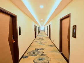 Guangzhou Fuxing Fashion Hotel (Panyu Square Subway Station) - Image 5