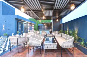 Saltstayz Select - Pitampura - Image 3
