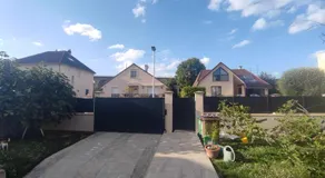 Private 1 bedroom flat with Garden Access in Le Pecq - Image 5