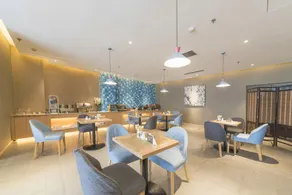 Home Inn Neo Qinhuangdao Railway Station Yanshan Avenue - Image 3