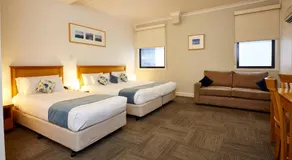 Hotel Sophia - Image 2