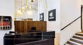 Handel's Hotel - Image 5