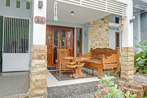 OYO 90729 Sekar Guest House Jember - Image 3