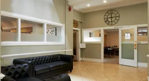 The Crown Hotel - Image 4