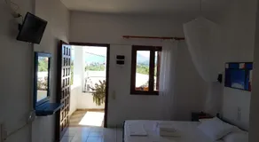 Aeolos Hotel Apartments - Image 2