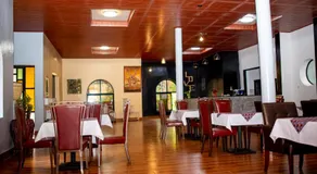 The Garden Place Hotel - Image 2