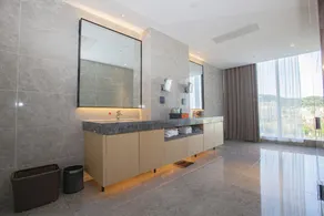 Sea View Art Hotel (Rizhao Duodao Sea Store) - Image 2