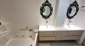 Luxury Apartment in Poblado Medellín - Image 5