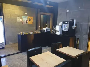 Louis Hotel - Image 2