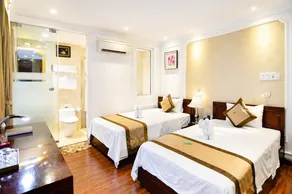 Orange City Center Hotel Da Nang - Near Han Market & Dragon Brigde - Image 4