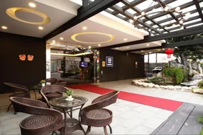 Long View Hotel - Image 3