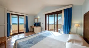 Hotel Luci Del Faro - Image 2