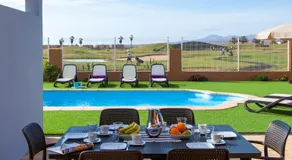 Villa con Piscina ,Vista Mar y campo de golf - Image 2
