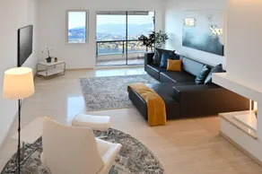 Luxurious two-bedroom flat with Luganos lake view - Image 2