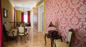 Center Deluxe Garni Hotel - Image 3