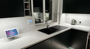 Luxury West London 3BR House, Cul De Sac - Image 5
