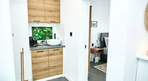 Gatev House - Image 2