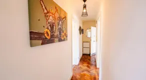 Spacious 2BR 1Bath with Free Street Parking & Close to Roath Park Landmark - Image 5