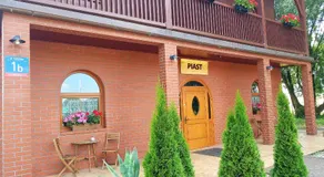 Gościniec Piast Pokoje i Camper Park - Image 4