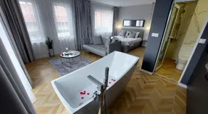 Студио с вана и гледка в "The House" с Термална зона - Image 2