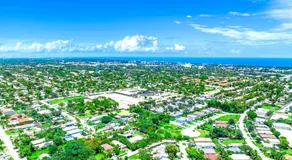 Sunset Haven with Saltwater Pool & mins to beach - Image 5