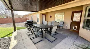 Near Zion 3BR Sleeps 8 Covered Patio Dining - Image 5