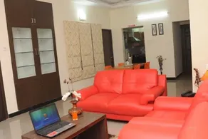 Hotel Orange inn Manapakkam - Image 2