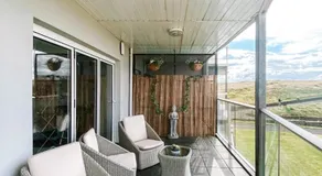 Luxury Sea View Apartment - Image 3
