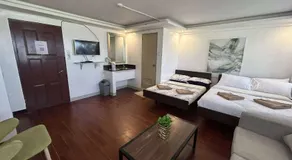 Sea La Vie Beach - Image 2