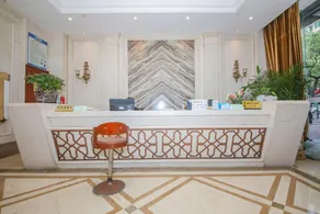 Oriental Charm Business Hotel (Dinghai Ancient City Branch) - Image 4