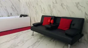 Jacuzzi Suite King - Image 2