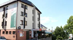Hotel Sonata - Image 3