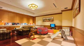 GrandEmpireHotel - Image 4