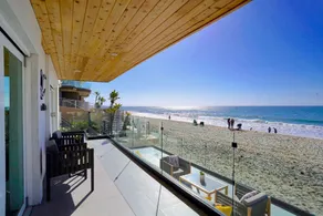 Ocean Villas Beach Front - Image 4