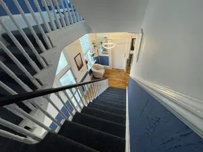 Sydney House - Image 4