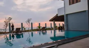 Arrow Beach Hotel - Image 3
