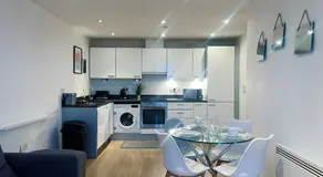 Waterloo apartment - Image 5
