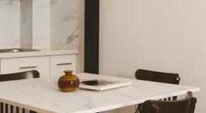 Honest Granada Apartments - Image 4