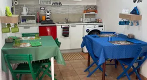 Is Tanas - Image 3